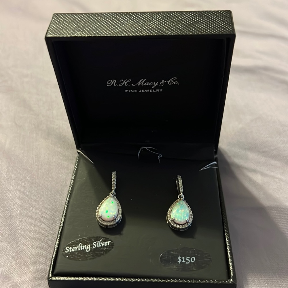 NIB Sterling Silver Opal Pear Shape Earrings Never worn
